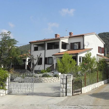 Holiday Home Vjeka Rab Town Oda fotoğraf